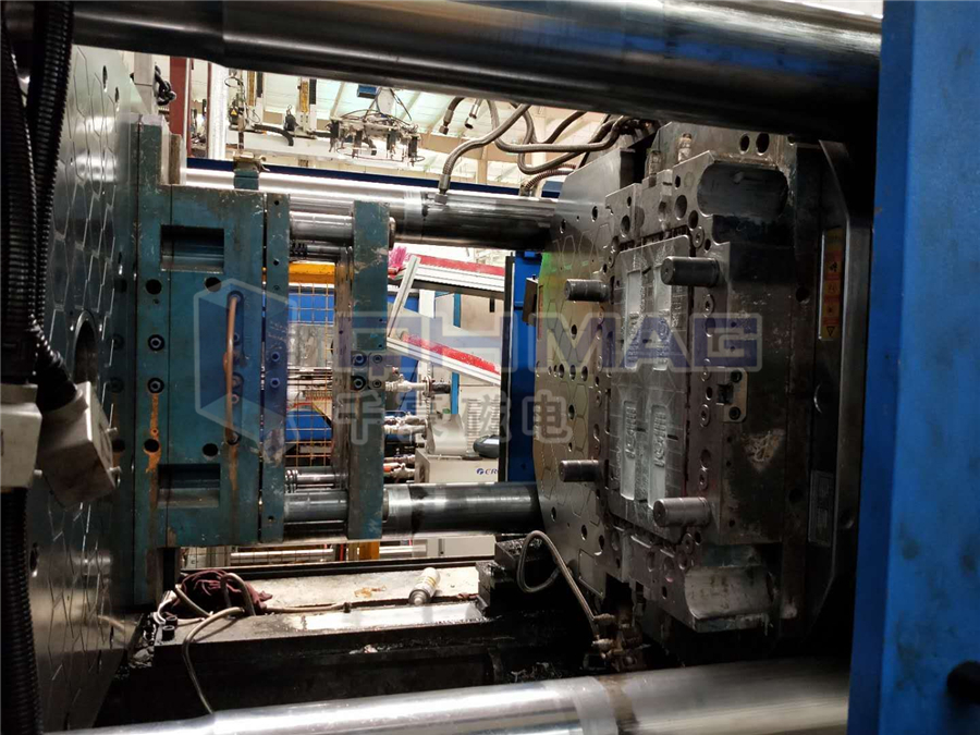 雙色注塑機快速換模系統