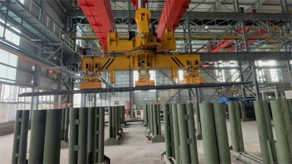 千豪磁電創新方案助力重工機械裝備企業：4.5噸自重電永磁吊具實現10噸圓坯五根同步吊運