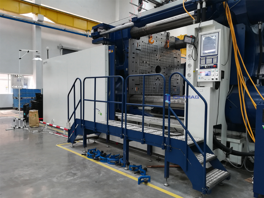 注塑機(jī)磁力換模